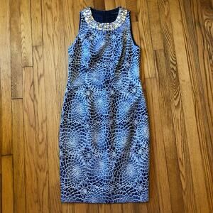 Carmen Marc Valvo Women's EUC Blue Silver Cocktail Dress Embellished Neckline 6
